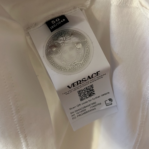 Versace unisex crystal embellished logo monogram tee shirt NEW - Picture 6 of 7